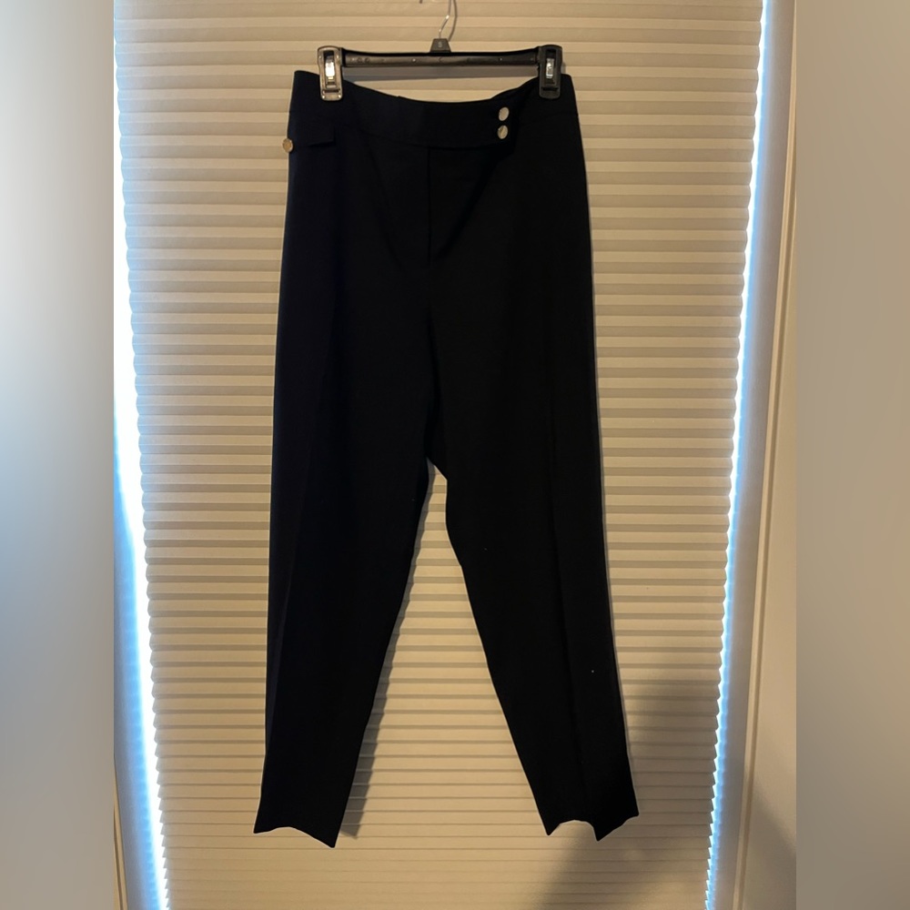 NEW WITH TAGS. CALVIN KLEIN SIZE 18 BLACK POINTE PLEATED SLIM LEG PANTS/TROUSERS